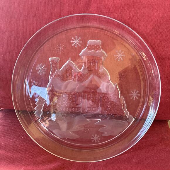 Vintage  Arcoroc Glass Christmas Serving Plate 13" Embossed Made in France - Picture 2 of 6